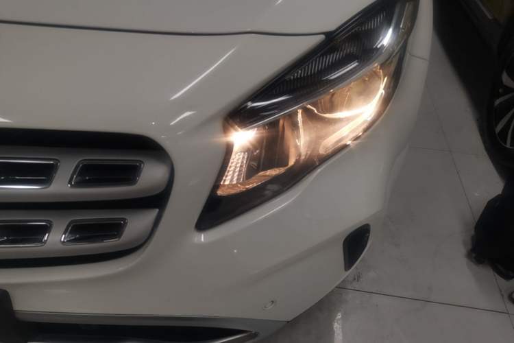 Used Mercedes-Benz GLA 2019 GLA 200 Dynamic Edition Left Front Headlight