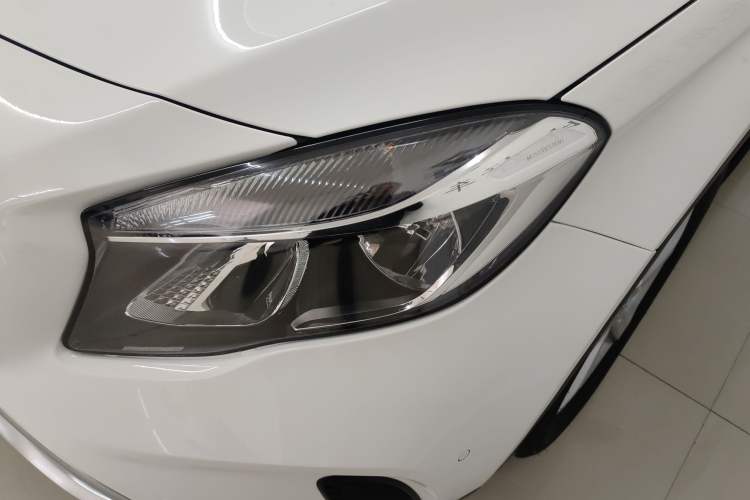 Used Mercedes-Benz GLA 2019 GLA 200 Dynamic Edition Left Front Headlight