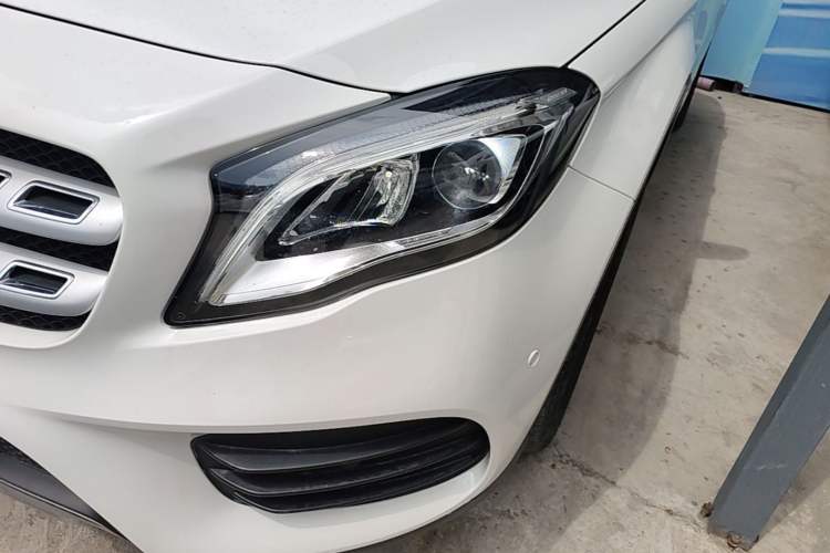 Used Mercedes-Benz GLA 2019 GLA 200 Fashion Model Left Front Headlight