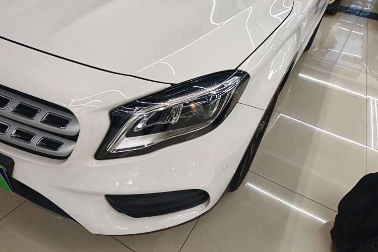 Used Mercedes-Benz GLA 2019 GLA 200 Fashion Model Left Front Headlight