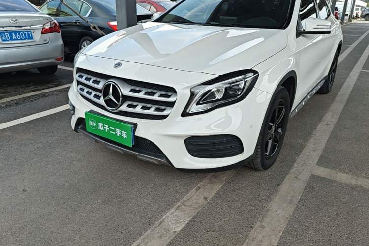 Used Mercedes-Benz GLA 2019 GLA 200 Fashion Model Left Front Headlight