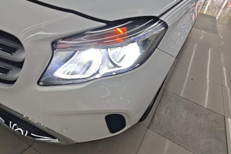 Used Mercedes-Benz GLA 2019 GLA 200 Dynamic Edition Left Front Headlight