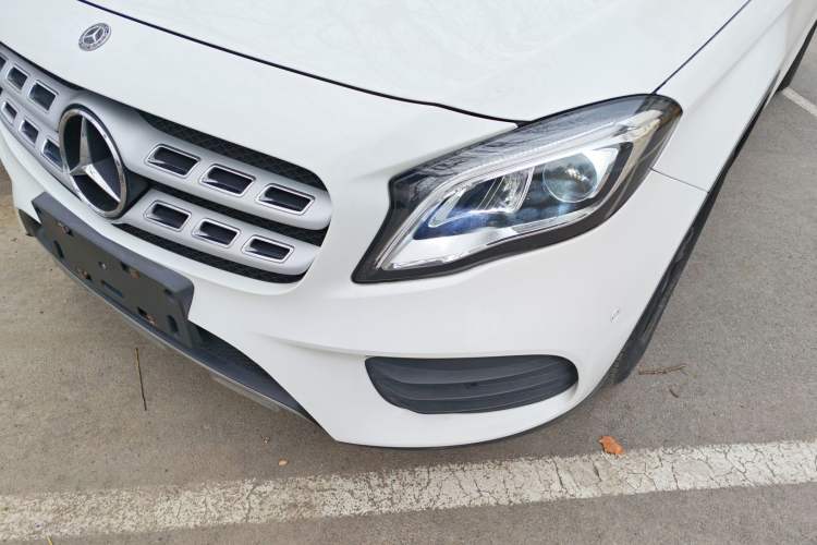 Used Mercedes-Benz GLA 2019 GLA 200 Fashion Model Left Front Headlight