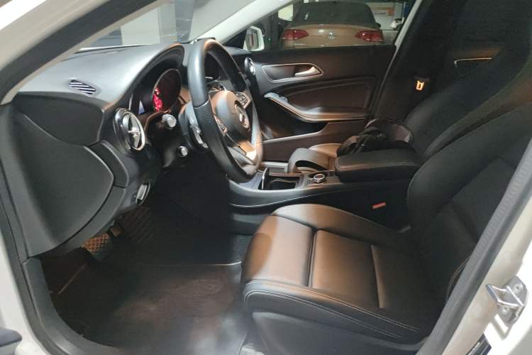 Used Mercedes-Benz GLA 2019 GLA 200 Dynamic Edition Left Front Seat
