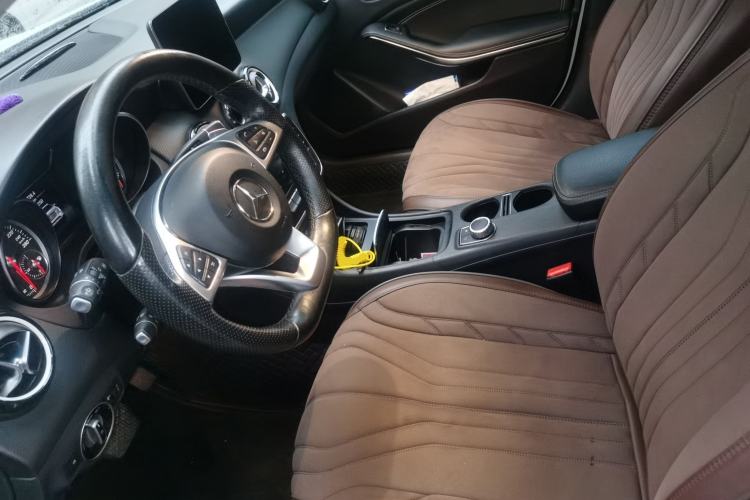 Used Mercedes-Benz GLA 2019 GLA 200 Dynamic Edition Left Front Seat