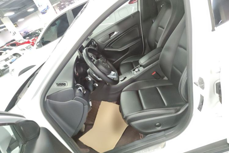 Used Mercedes-Benz GLA 2019 GLA 200 Dynamic Edition Left Front Seat