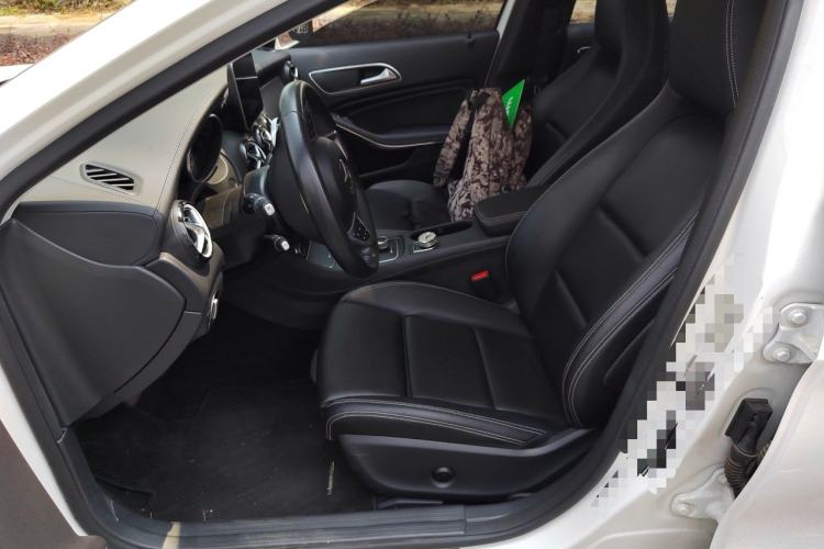 Used Mercedes-Benz GLA 2019 GLA 200 Fashion Model Left Front Seat