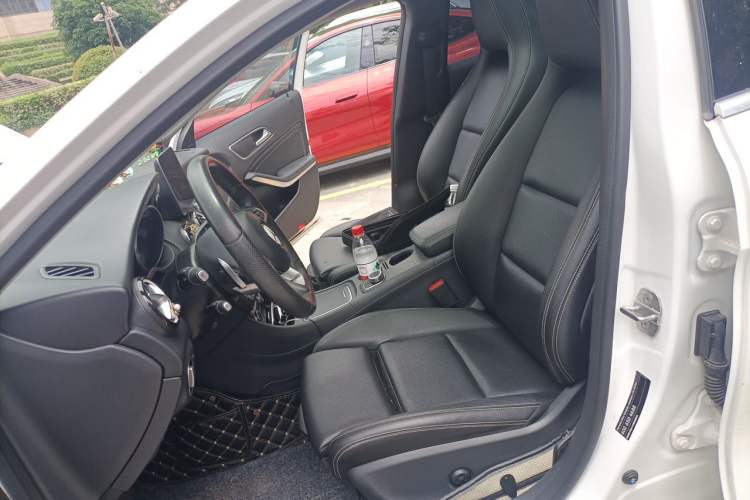 Used Mercedes-Benz GLA 2019 GLA 200 Dynamic Edition Left Front Seat