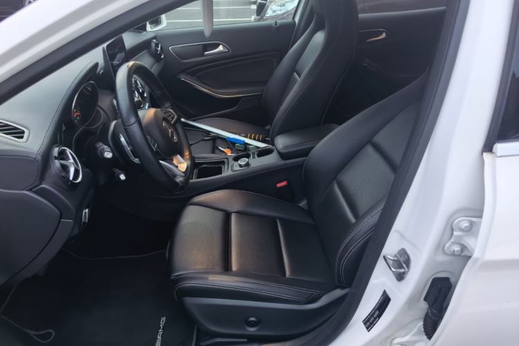 Used Mercedes-Benz GLA 2019 GLA 200 Fashion Model Left Front Seat