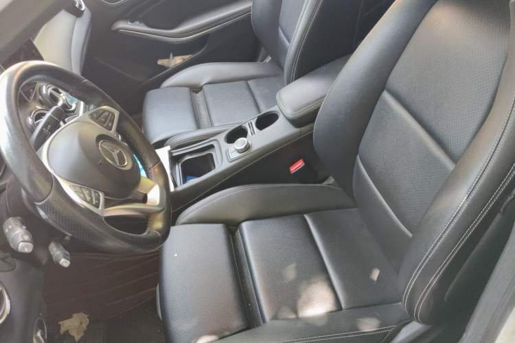 Used Mercedes-Benz GLA 2019 GLA 200 Dynamic Edition Left Front Seat
