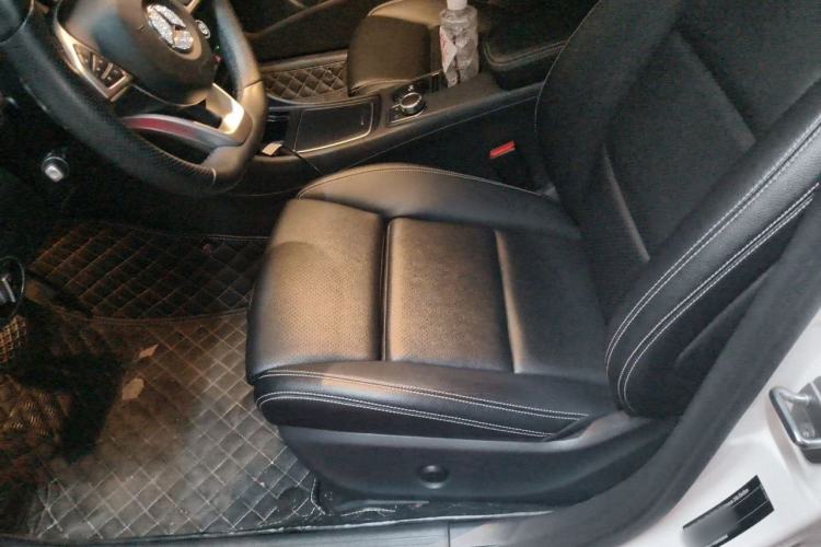 Used Mercedes-Benz GLA 2019 GLA 200 Fashion Model Left Front Seat