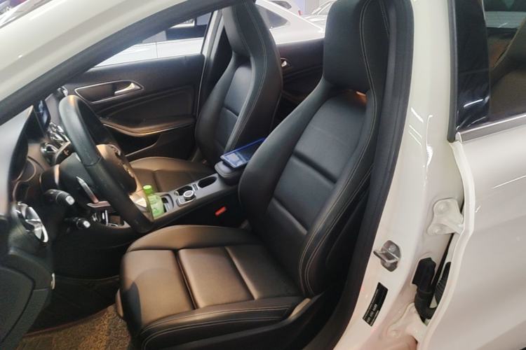 Used Mercedes-Benz GLA 2019 GLA 200 Dynamic Edition Left Front Seat