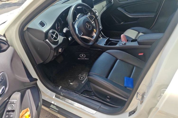 Used Mercedes-Benz GLA 2019 GLA 200 Dynamic Edition Left Front Seat