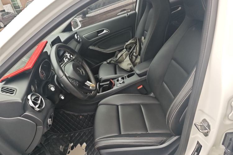Used Mercedes-Benz GLA 2019 GLA 200 Dynamic Edition Left Front Seat