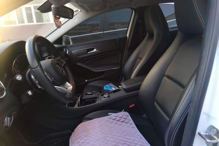 Used Mercedes-Benz GLA 2019 GLA 200 Dynamic Edition Left Front Seat