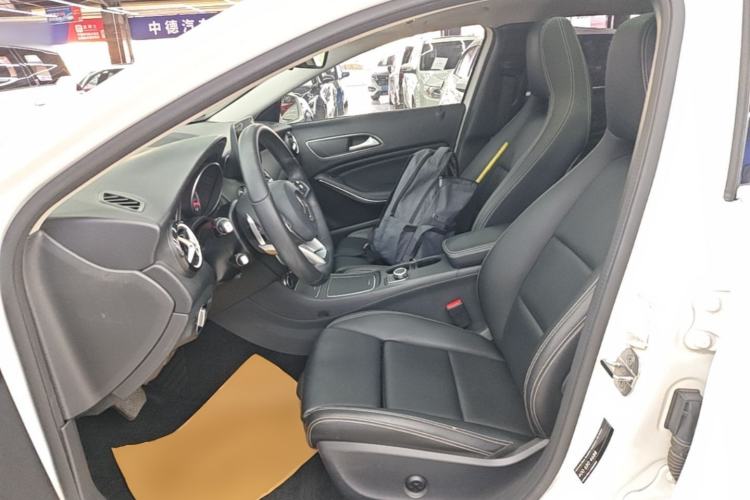 Used Mercedes-Benz GLA 2019 GLA 200 Dynamic Edition Left Front Seat