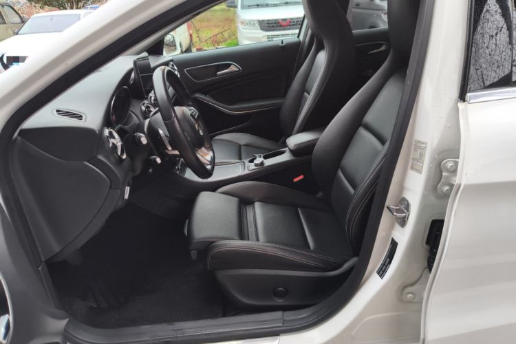 Used Mercedes-Benz GLA 2019 GLA 200 Dynamic Edition Left Front Seat