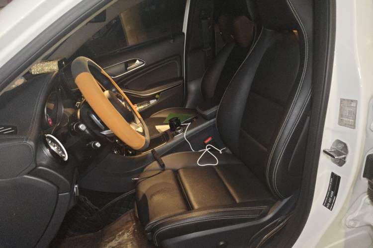 Used Mercedes-Benz GLA 2019 GLA 200 Fashion Model Left Front Seat