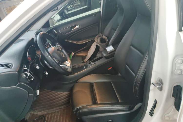 Used Mercedes-Benz GLA 2019 GLA 200 Dynamic Edition Left Front Seat