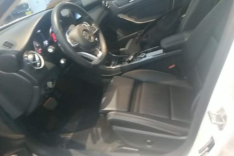 Used Mercedes-Benz GLA 2019 GLA 200 Dynamic Edition Left Front Seat