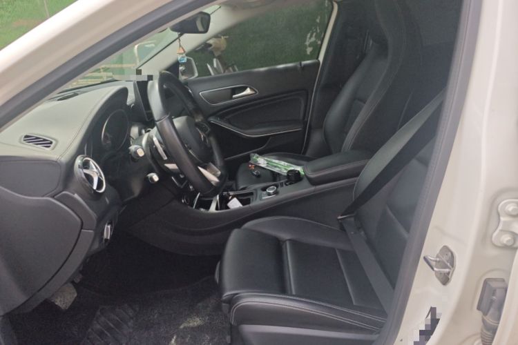 Used Mercedes-Benz GLA 2019 GLA 200 Fashion Model Left Front Seat