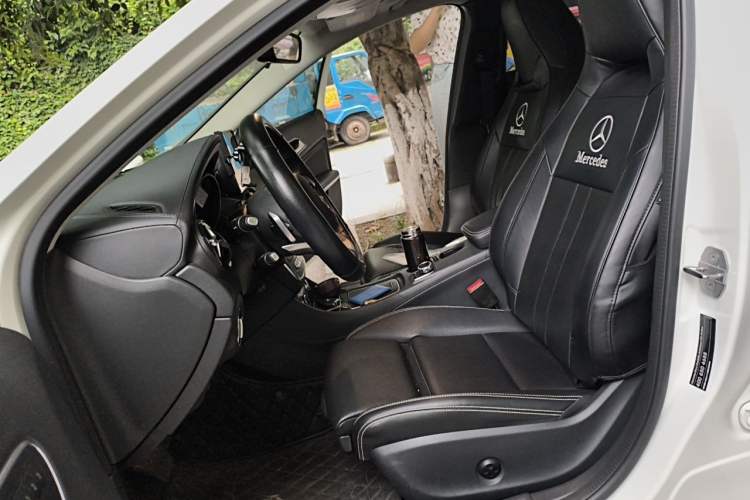 Used Mercedes-Benz GLA 2019 GLA 200 Fashion Model Left Front Seat