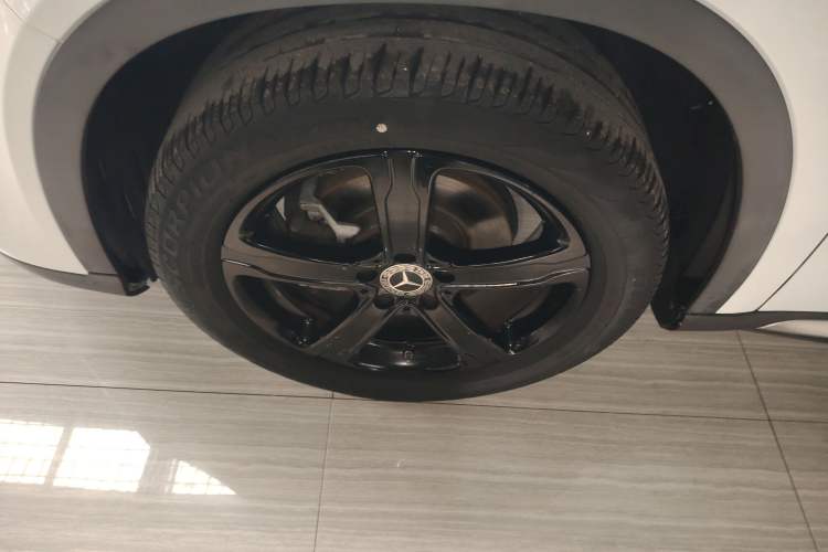 Used Mercedes-Benz GLA 2019 GLA 200 Fashion Model Left Front Wheel Hub