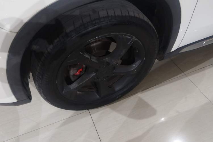 Used Mercedes-Benz GLA 2019 GLA 200 Dynamic Edition Left Front Wheel Hub