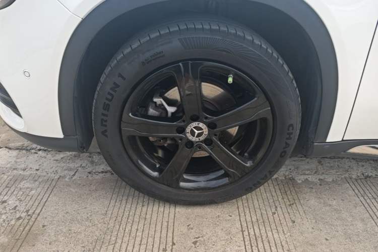 Used Mercedes-Benz GLA 2019 GLA 200 Fashion Model Left Front Wheel Hub