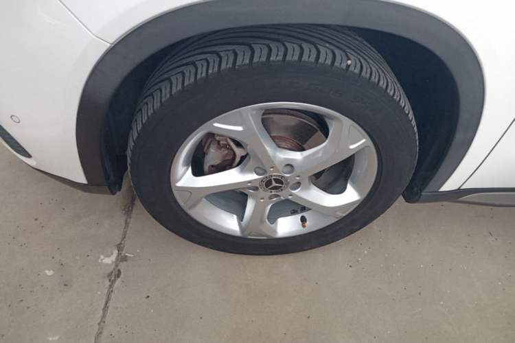 Used Mercedes-Benz GLA 2019 GLA 200 Dynamic Edition Left Front Wheel Hub