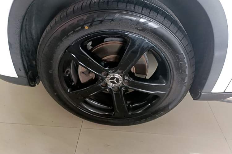 Used Mercedes-Benz GLA 2019 GLA 200 Fashion Model Left Front Wheel Hub