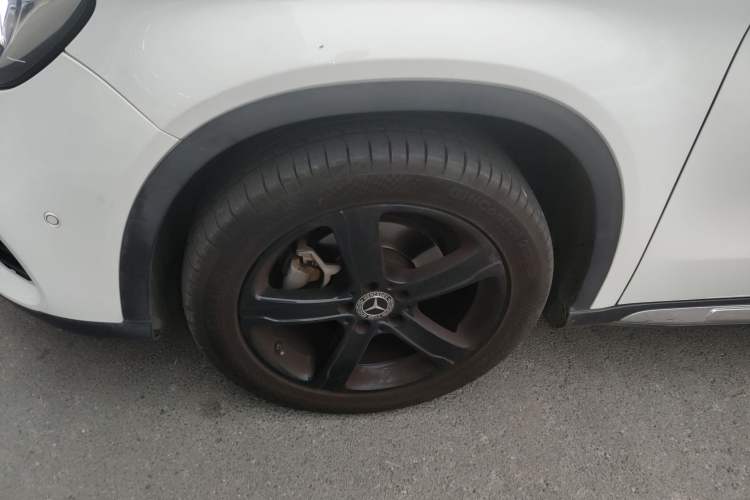 Used Mercedes-Benz GLA 2019 GLA 200 Fashion Model Left Front Wheel Hub
