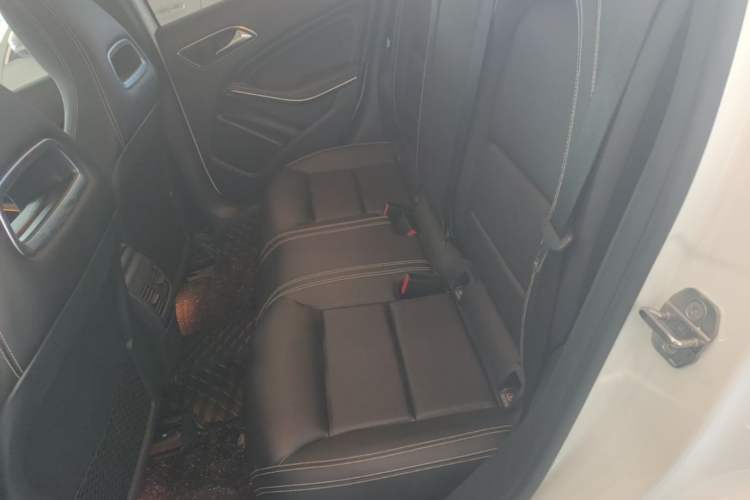 Used Mercedes-Benz GLA 2019 GLA 200 Dynamic Edition Left Rear Seat