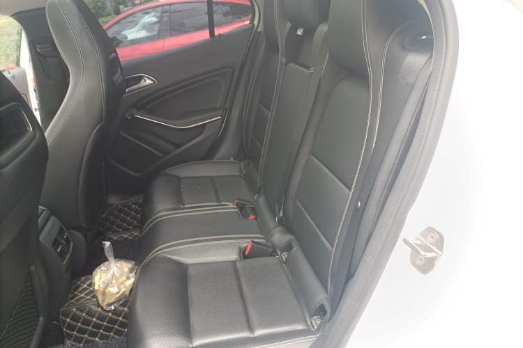 Used Mercedes-Benz GLA 2019 GLA 200 Dynamic Edition Left Rear Seat