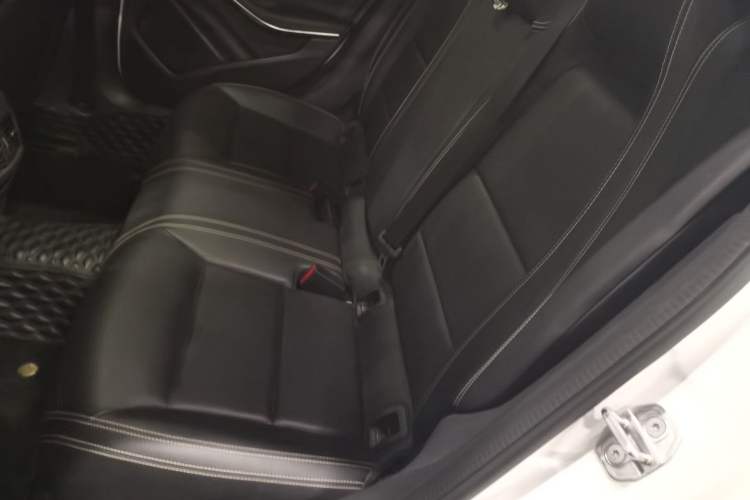 Used Mercedes-Benz GLA 2019 GLA 200 Dynamic Edition Left Rear Seat