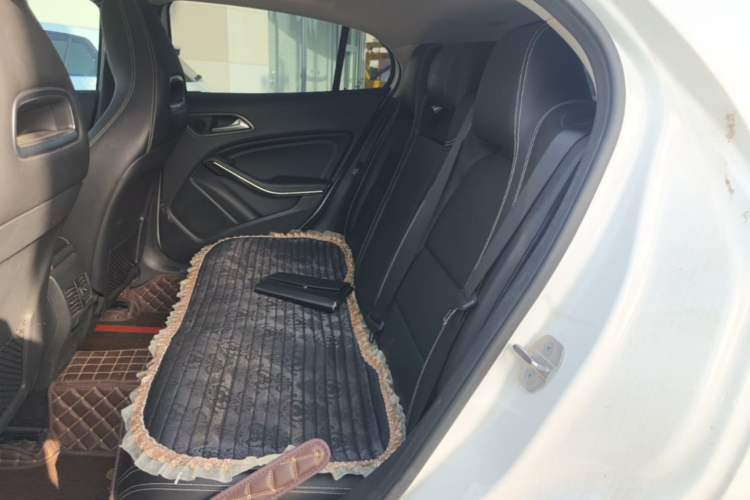 Used Mercedes-Benz GLA 2019 GLA 200 Dynamic Edition Left Rear Seat