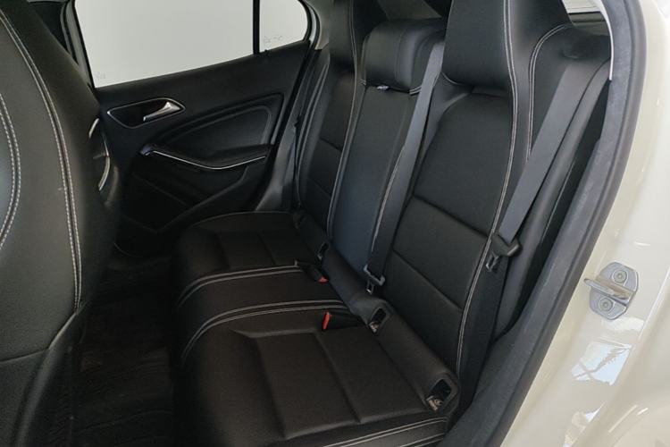 Used Mercedes-Benz GLA 2019 GLA 200 Dynamic Edition Left Rear Seat