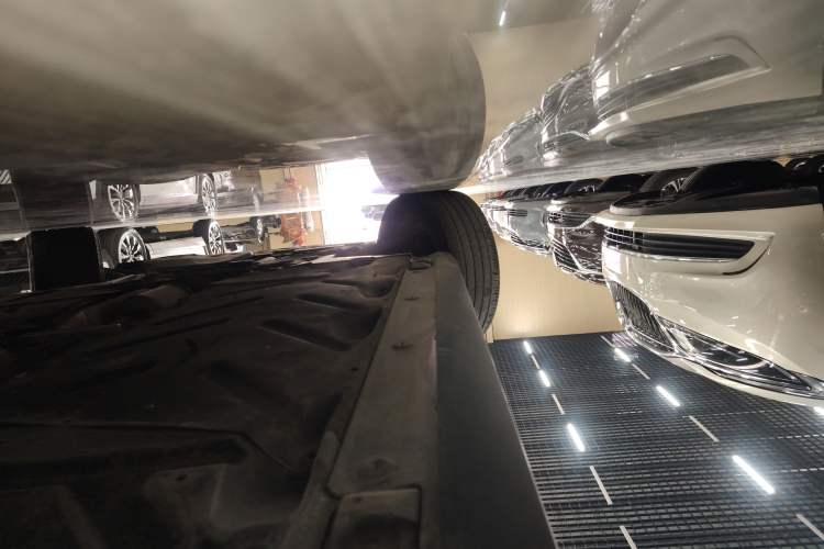 Used Mercedes-Benz GLA 2019 GLA 200 Fashion Model Left Side Sill