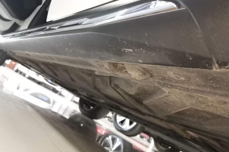 Used Mercedes-Benz GLA 2019 GLA 200 Fashion Model Left Side Sill
