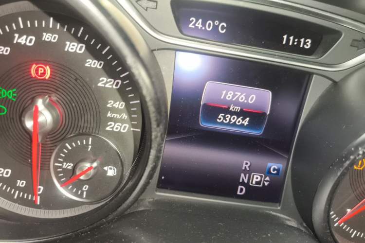 Used Mercedes-Benz GLA 2019 GLA 200 Dynamic Edition Odometer Close Up