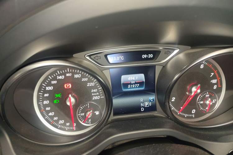 Used Mercedes-Benz GLA 2019 GLA 200 Dynamic Edition Odometer Close Up