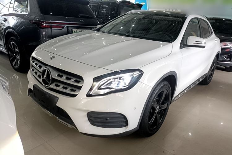 Ojetý Mercedes-Benz GLA 2019 GLA 200 Fashion Model Guazi used car, China used car export, Used car for sale, Used  cars, Cheapest cars for sale
