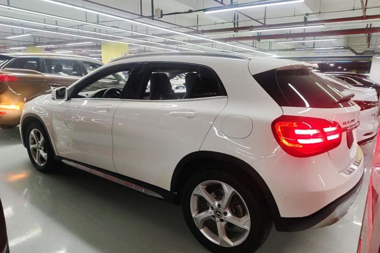 Used Mercedes-Benz GLA 2019 GLA 200 Dynamic Edition Rear Left 45 Deg