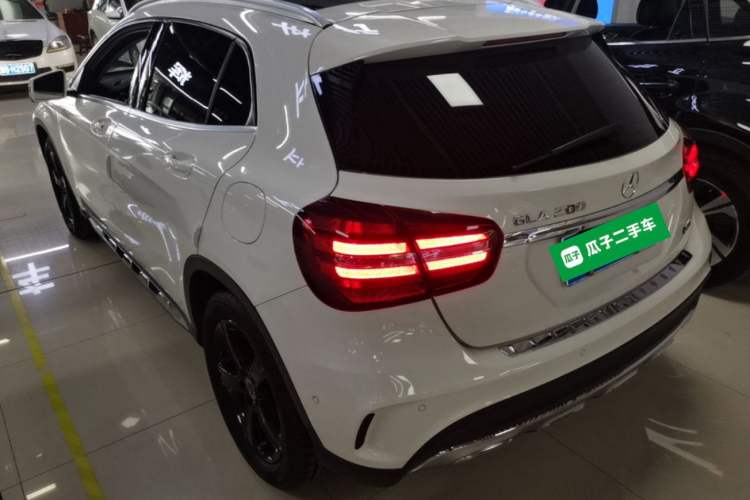 Used Mercedes-Benz GLA 2019 GLA 200 Fashion Model Rear Left 45 Deg