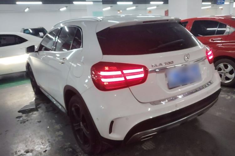 Used Mercedes-Benz GLA 2019 GLA 200 Fashion Model Rear Left 45 Deg