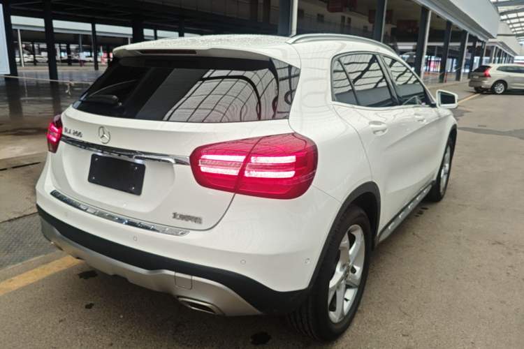 Used Mercedes-Benz GLA 2019 GLA 200 Dynamic Edition Rear Right 45 Deg