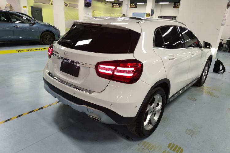 Used Mercedes-Benz GLA 2019 GLA 200 Dynamic Edition Rear Right 45 Deg