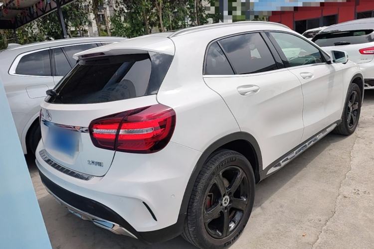 Used Mercedes-Benz GLA 2019 GLA 200 Fashion Model Rear Right 45 Deg