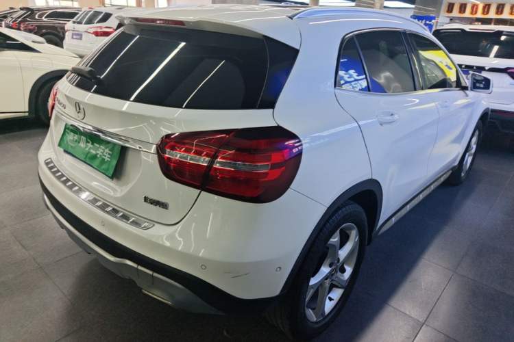 Used Mercedes-Benz GLA 2019 GLA 200 Dynamic Edition Rear Right 45 Deg