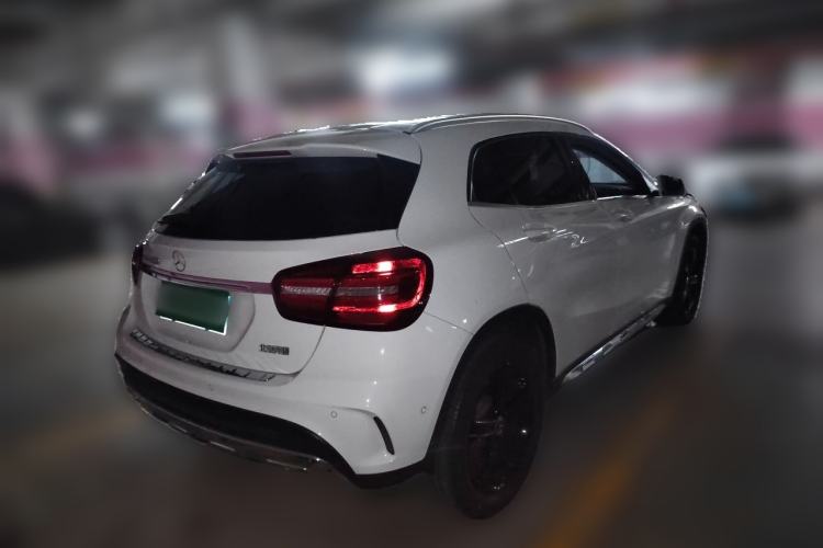 Used Mercedes-Benz GLA 2019 GLA 200 Fashion Model Rear Right 45 Deg